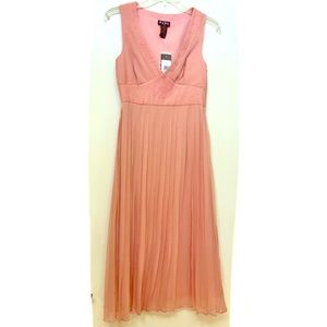 NWT BCBG Antique Rose dress - sz 2